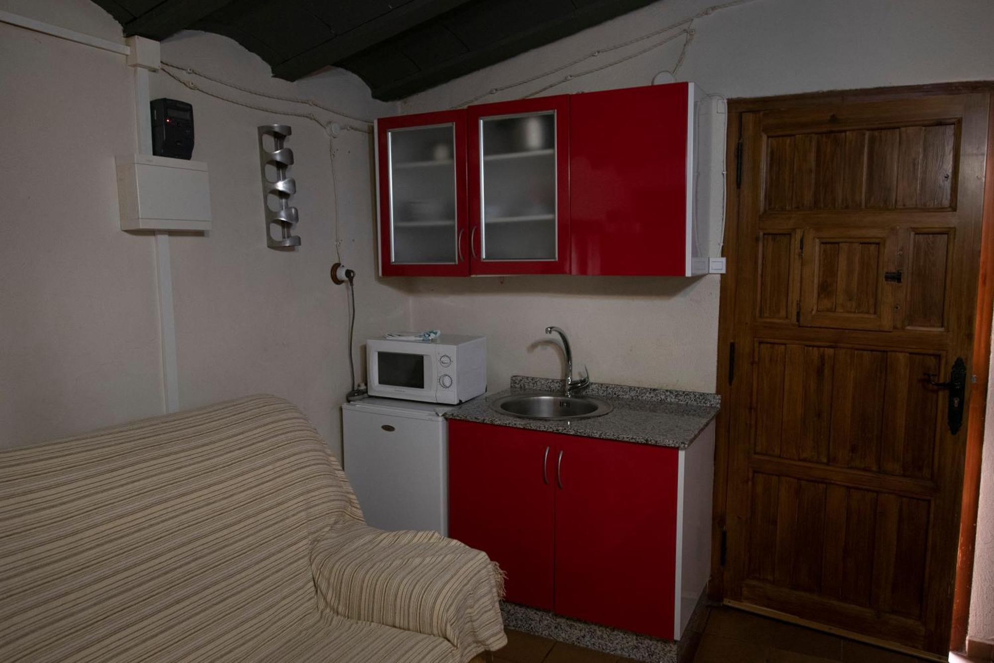 Camping Las Nogueras De Nerpio Exterior photo